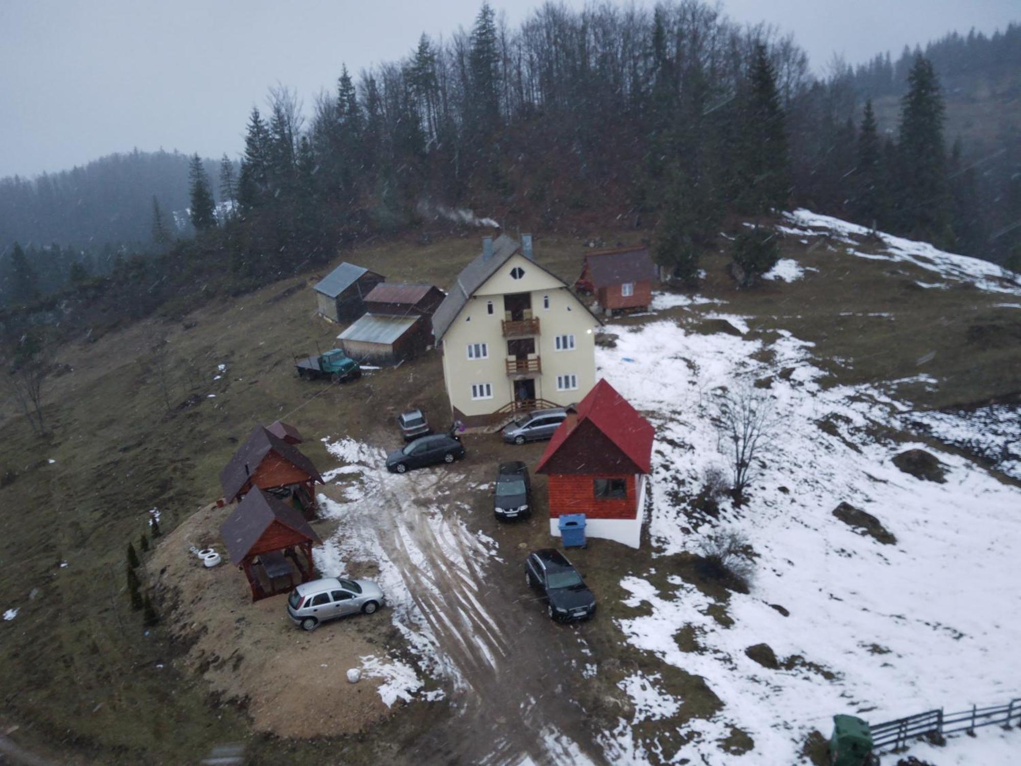 Pensiunea Poarta Lui Ionele Gîrda de Sus Buitenkant foto